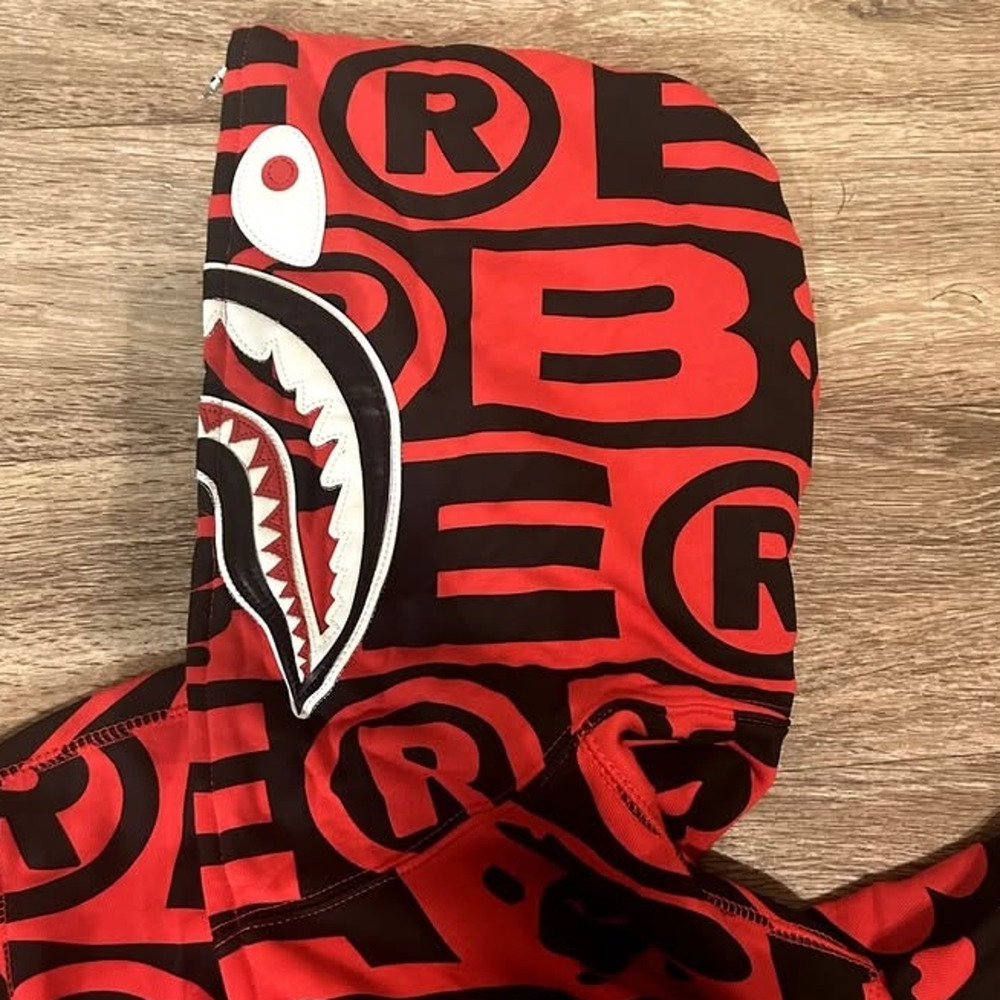 Red Bape Jacket - Picture 3 of 6